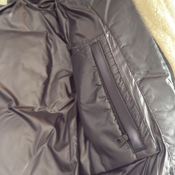 SAM. Puffer - Picture 7 of 8